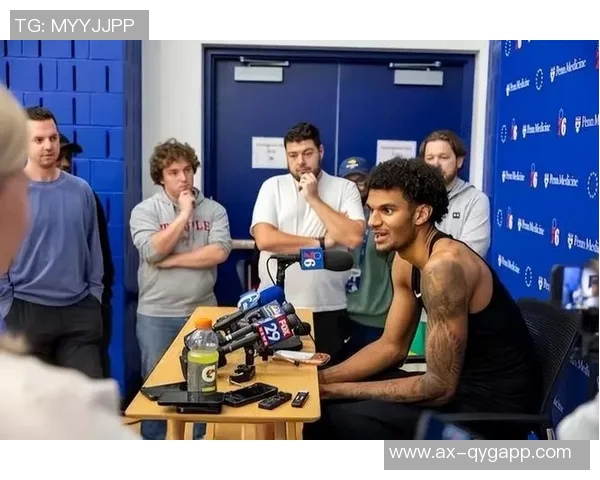 埃奇库姆关键补篮助球队逆转8中4贡献10分6板5助3断表现抢眼