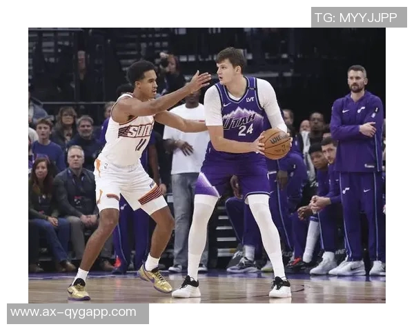 伊戈达罗20分钟高效表现7投5中斩获12分5篮板3助攻1抢断