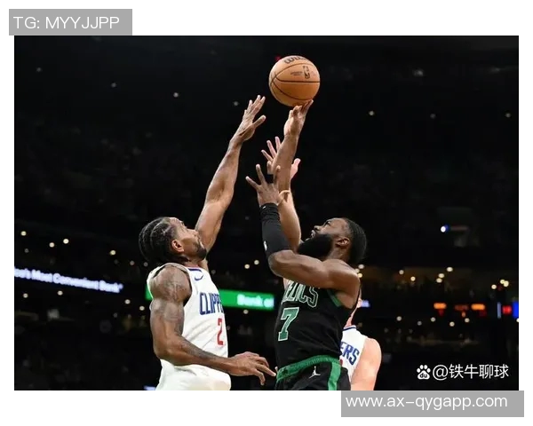 凯尔特人明日对阵步行者杰伦布朗与沃尔什出战存疑