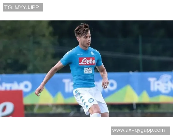 若日尼奥表达对那不勒斯的关注随时准备为意大利国家队贡献力量 若日尼奥表达对那不勒斯的关注随时准备为意大利国家队贡献力量