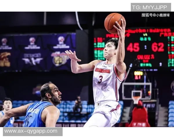 小桥全能表现助力球队胜利19投7中三分8投3中贡献20分10板6助